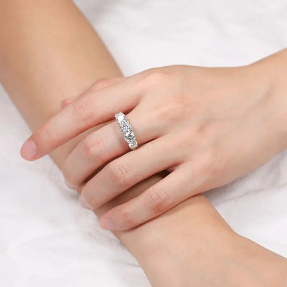 The Aurora | Moissanite or Zircon Ring on 925 Sterling Silver