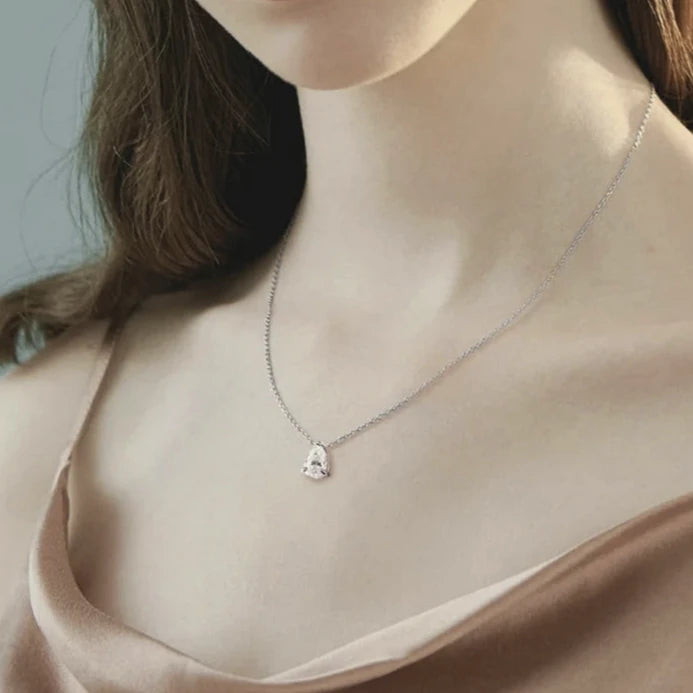 The Cascade Pendant | Moissanite Necklace