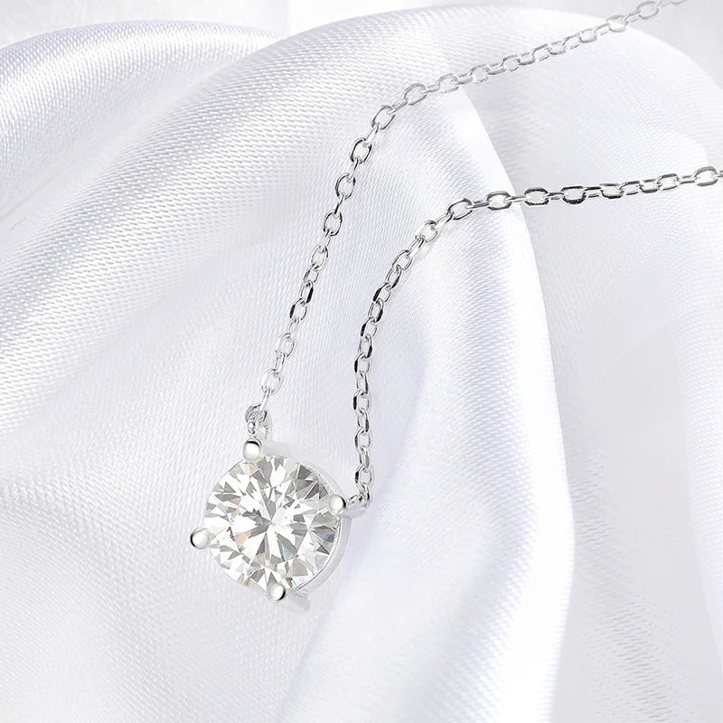 The Seraphine | Moissanite Pendant Necklace